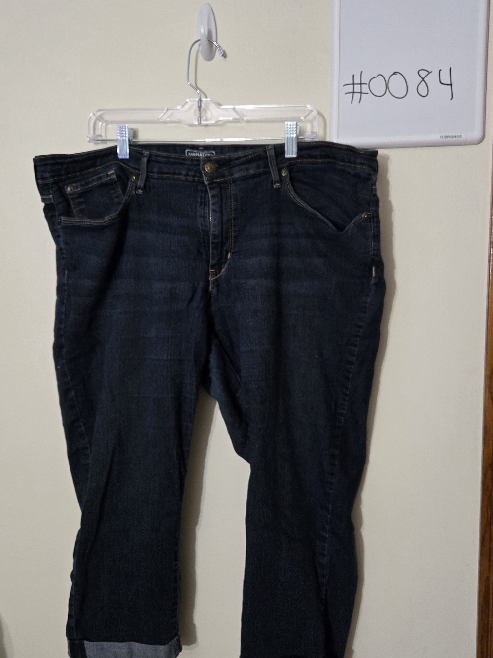 Levi's Size 22 Dark Indigo Cropped Jeans/ Capris #0084